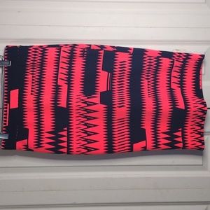 Daily Specials Stretch Maxi Skirt Flourecent w/ Pattern Size L (Like New)